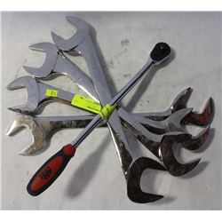 4 NEW SNAP ON 1-13/16" WRENCHES & MAC TOOLS