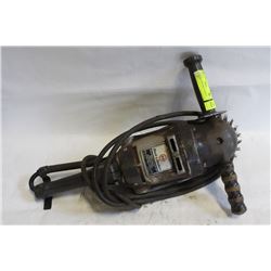 BLACK AND DECKER 7"9" HEAVY DUTY