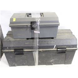 SET OF 2 PLASTIC TOOL BOXES