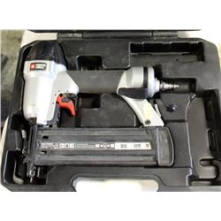 PORTER CABLE BRAD NAILER WITH CASE