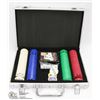 Image 1 : SET OF POKER CHIPS IN CASE.