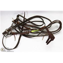 LEATHER BRIDAL WITH SNAFFLE BIT AND REIGNS