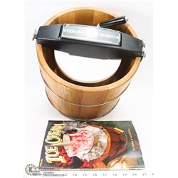 STERLING 5 QUART ICECREAM MAKER WITH ICE CREAM