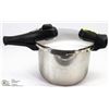 Image 1 : PRESSURE COOKER.