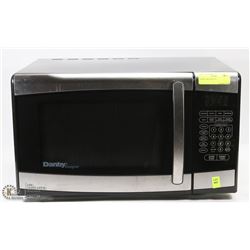 DANBY MICROWAVE.