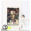 Image 1 : ELVIS COLLECTIBLES