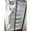 Image 4 : SLATE GREY SIDE BY SIDE REFRIGERATOR/FREEZER WITH