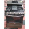 Image 1 : GE 4 BURNER GAS STOVE WITH OVEN