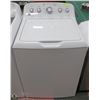 Image 1 : GE DEEP FILL WHITE TOP LOAD WASHING MACHINE