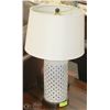 Image 1 : SHOWHOME / FASHION TABLE LAMP