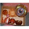 Image 1 : BOX OF 8 PIECES OF GLASS INCLUDING CARNIVAL