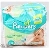 Image 1 : 2 PACKS OF PAMPERS UNSCENTED WIPES - 216 WIPES IN