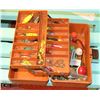 Image 1 : OLD PAL FISHING BOX FULL OF HOOKS - ORANGE