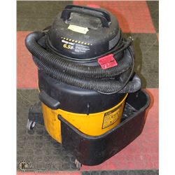 6.5HP SHOP VAC WITH HOSE