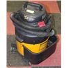 Image 1 : 6.5HP SHOP VAC WITH HOSE