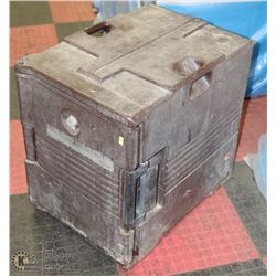 DARK BROWN CAMBRO FOOD TRANSPORT