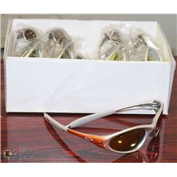 CASE OF OAKLEY REPLICA 400UV SILVER & ORANGE