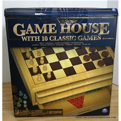 Cardinal Games Traditions - Wood Game House with 10 Games