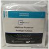 Image 1 : Mainstays Waterproof Mattress Protector