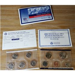 2002 U.S. Mint Philadelphia Mint Coin Set W/ 5 State Quarters