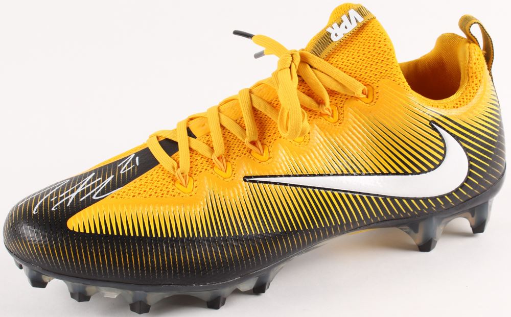 yellow nike football cleats