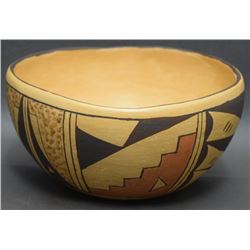 HOPI POTTERY BOWL