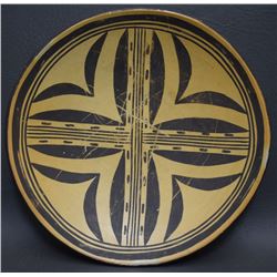 HOPI POTTERY PLATE