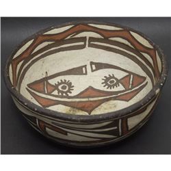 ZUNI POTTERY BOWL