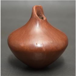 HOPI POTTERY VASE (GOLDTOOTH)