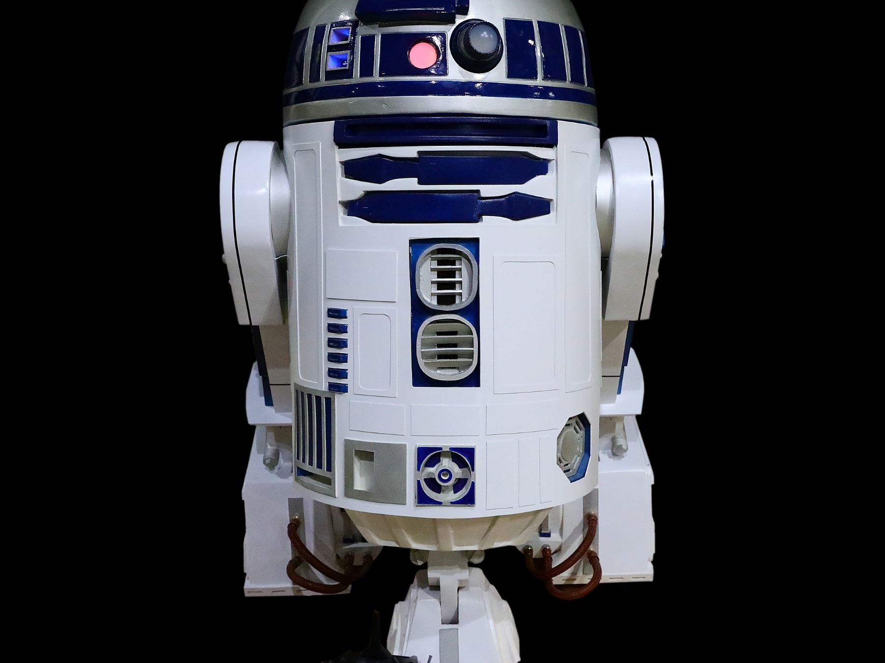 Star Wars Life Size Remote Controlled R2D2