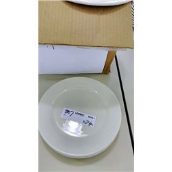 Homer Laughlin Dinner Plates