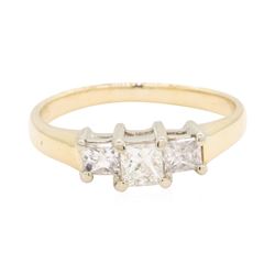 0.5 ctw Diamond Ring - 14KT Yellow Gold