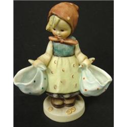 "MOTHER'S DARLING" HUMMEL FIGURINE