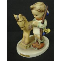 "PRAYER BEFORE BATTLE" HUMMEL FIGURINE