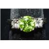 Image 2 : WHITE GOLD PERIDOT RING