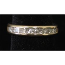 YELLOW GOLD DIAMOND BAND