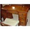 Image 2 : 4 PC. CHERRY BEDROOM SUITE