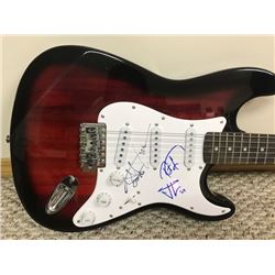 Guitar signed by Metallica   Yes band signed