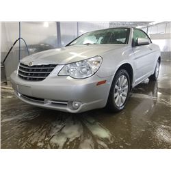 2010 Chrysler Sebring Convrtible 59000 km  clean car fax No Reserve