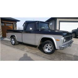 1970 Dodge D100 Show truck
