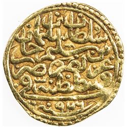 OTTOMAN EMPIRE: Suleyman I, 1520-1566, AV sultani (3.12g), Kostantiniye, AH926. VF