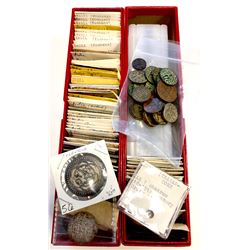 WORLDWIDE: LOT of 131 common coins