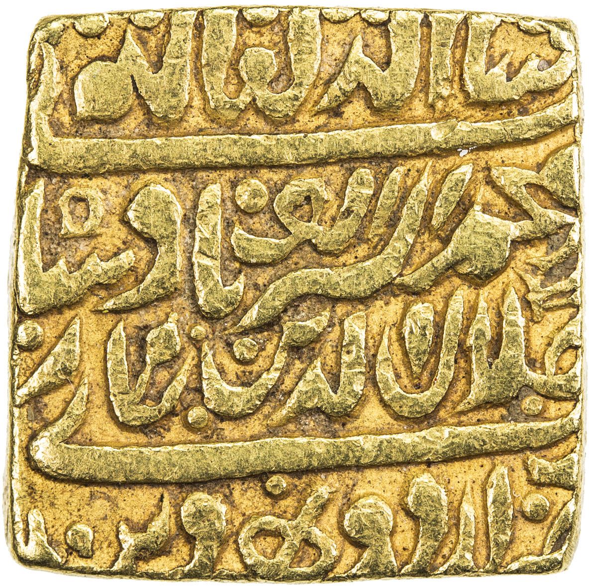 MUGHAL: Akbar I, 1556-1605, AV square mohur (10.8g), Urdu Zafar Qarin ...