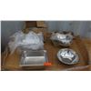 Image 1 : Qty 12 5 qt Mixing Bowl, Qty 5 4" 1/2 Size Hotel Pan, Qty 1 4" 1/2 Size Perforated Hotel Pan