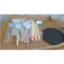 Approx 10 Wok Spatulas, 1 Wok Ladle, Approx 4 French Rolling Pins