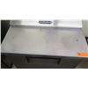Image 3 : True TSSU-27-08-HC 27" Sandwich/Salad Prep Table w/ Refrigerated Base (Pick-up from Mililani)