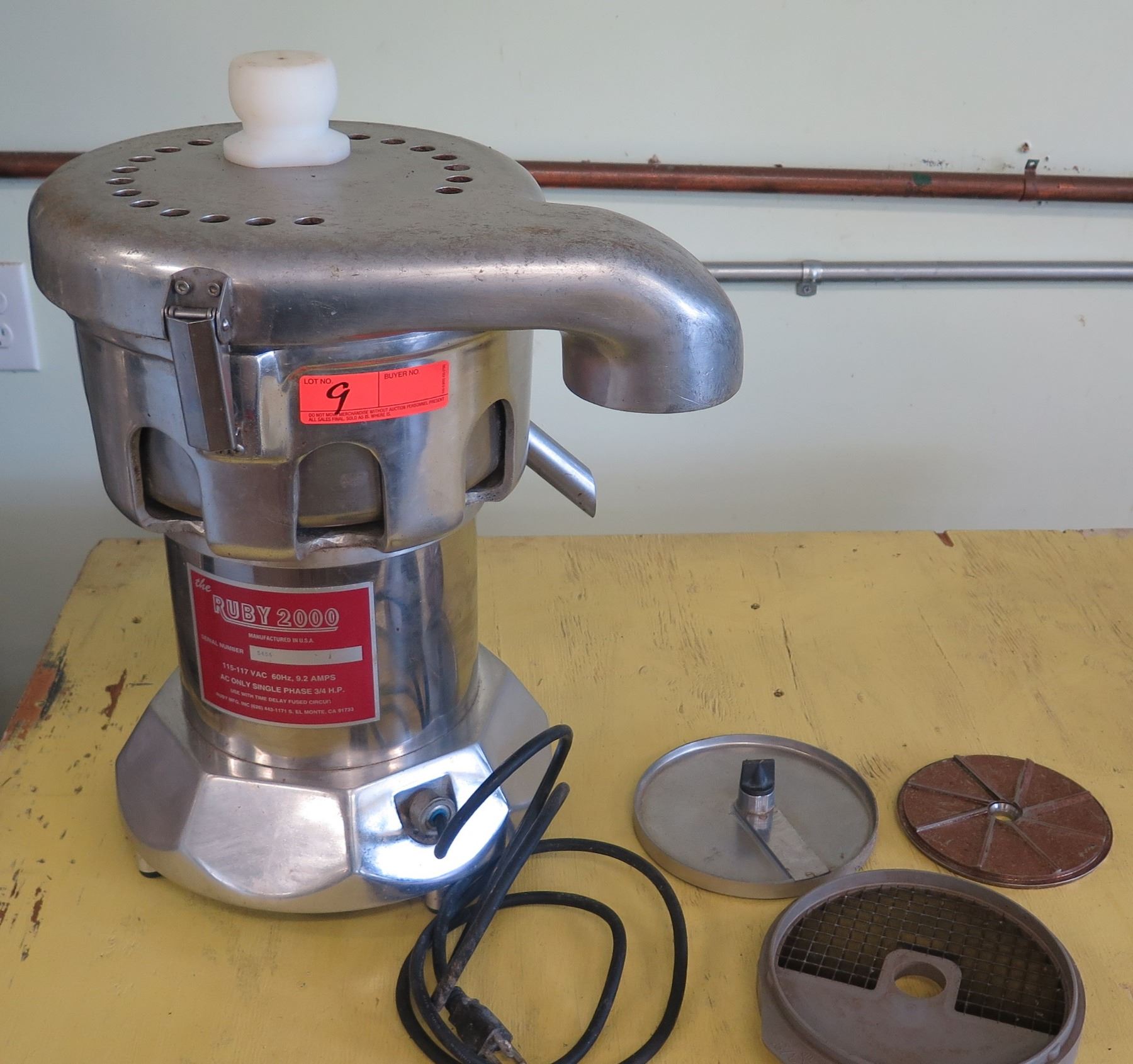 Extractor Ruby 2000 Ruby 2000 Commercial Heavy Duty Extractor, Juice Machine - Oahu Auctions