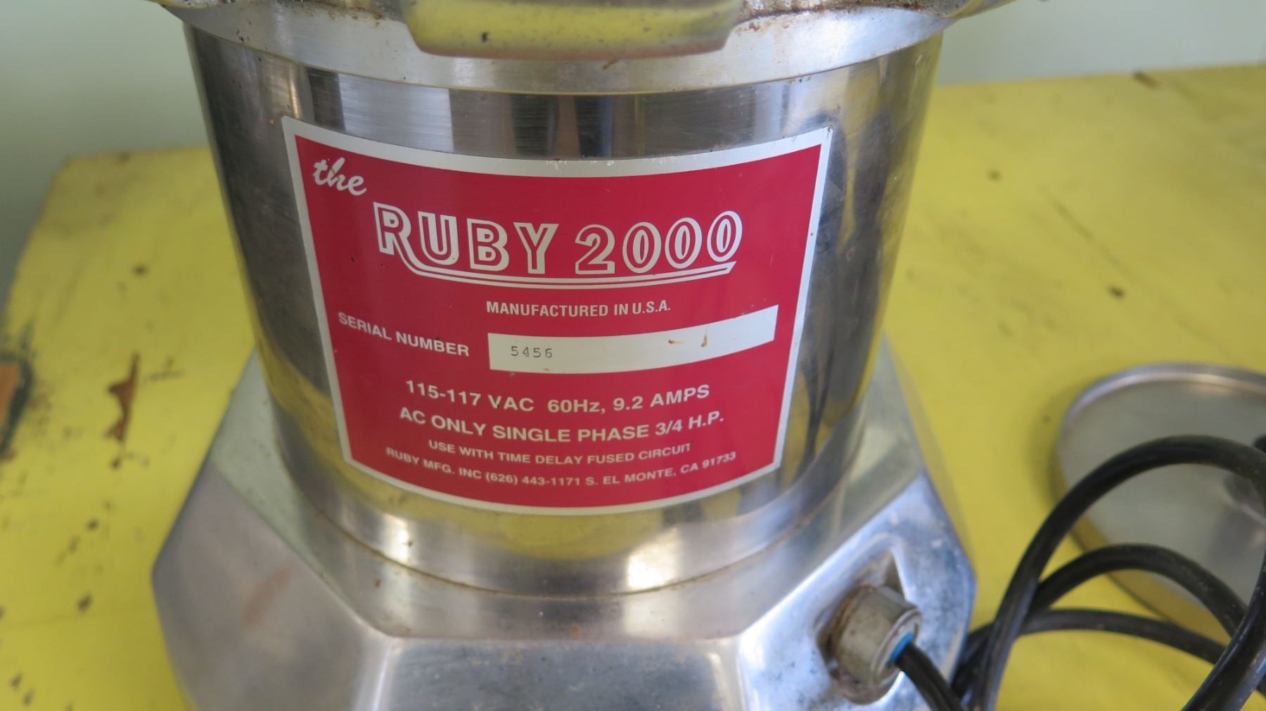 Ruby 2000 Commercial Heavy Duty Extractor Juice Machine Oahu Auctions