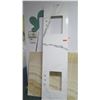 Image 1 : Double-Sink White Marble Countertop Slab, Approx. 89.5" x 23"