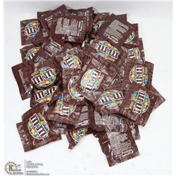 50 M& M CHOCOLATE CANDIES
